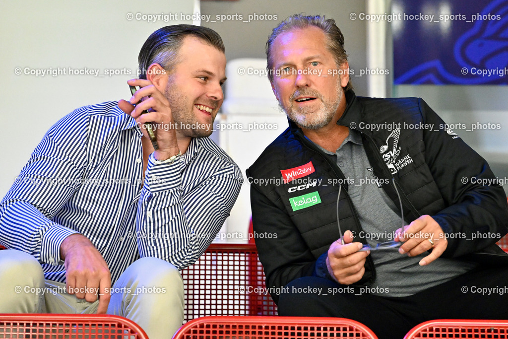 EC IDM Wärmepumpen VSV vs. HDD Jesenice | Team Manager EC VSV Napokoj Andreas, Headcoach EC VSV Tuomie Tray, EC IDM Wärmepumpen VSV vs. HDD Jesenice, EC IDM Wärmepumpen VSV vs. HDD Jesenice am 08.09.2024 in Villach (Stadthalle Villach), Austria, (Photo by Bernd Stefan)