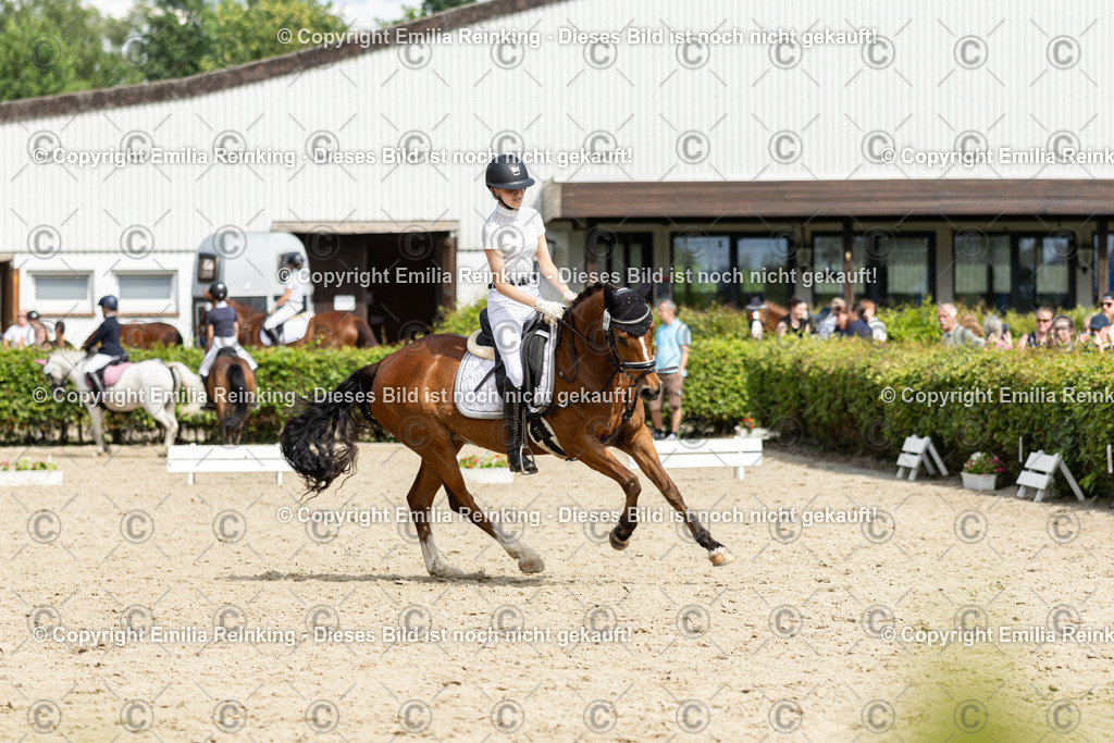 CL5A1397 | Emilia Reinking Fotografie - Realisiert mit Pictrs.com