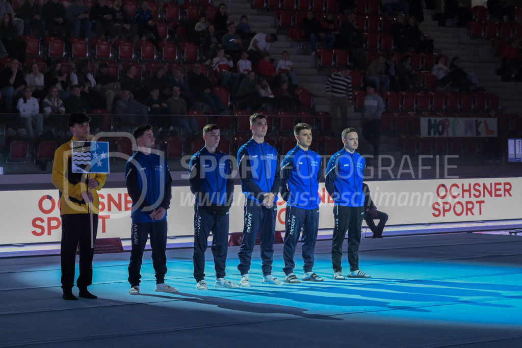 Schweizer Meisterschaften Kunstturnen Mannschaften Männer (A) - 22. November 2025 | Schweizer Meisterschaften Kunstturnen Mannschaften Männer (A)AXA Arena, WinterthurBild: Sportfotografie Markus Aeschimann | www.markus-aeschimann.ch - Realisiert mit Pictrs.com