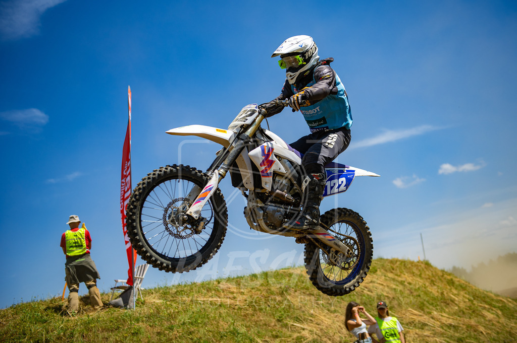 SE (78) | Paeschuphoto Shop - Wer nicht sucht der auch nicht findet.Ob Motocrossbilder oder von einem besuchtem Spiel, Hauptsache Action. - Realisiert mit Pictrs.com