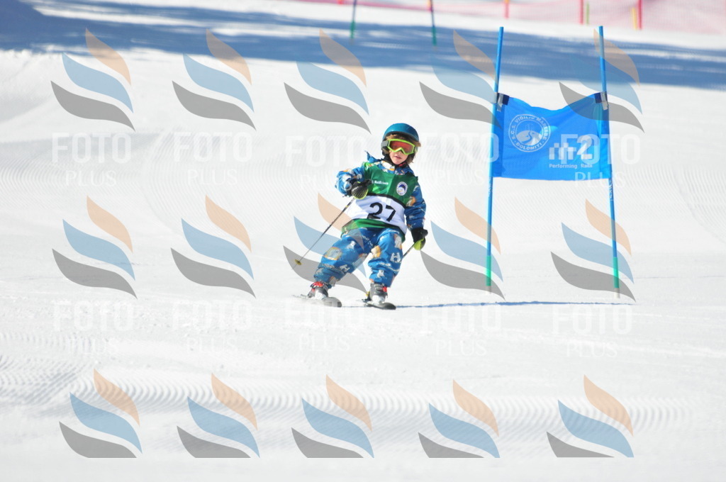 C2017 | holidayphoto