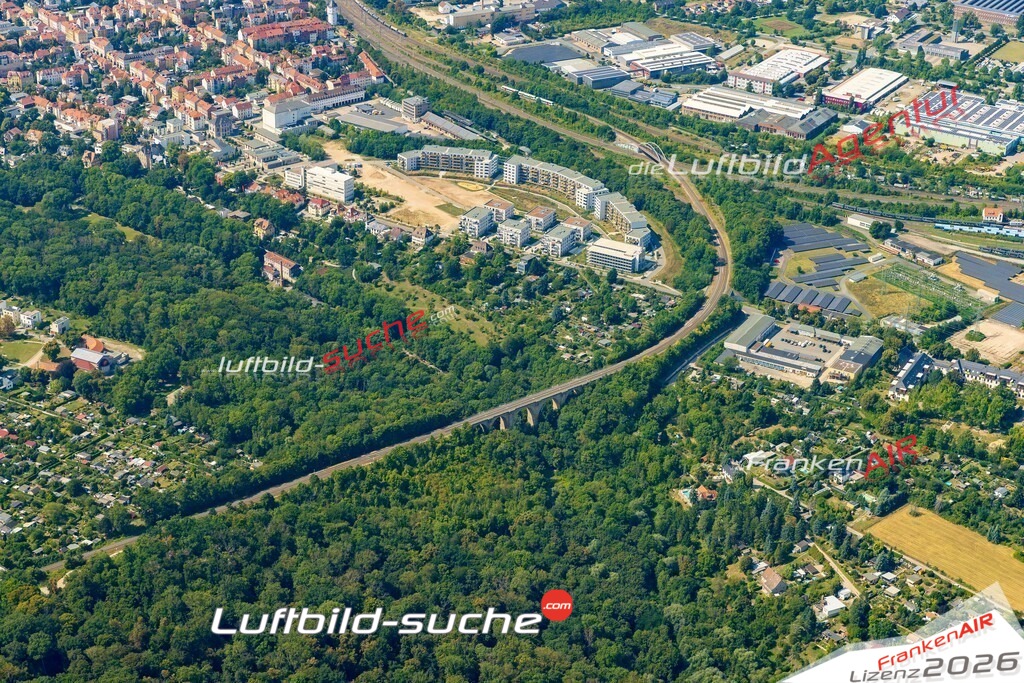 Übersichts Bild Weimar - Die Luftaufnahme wurde 2025 vom UL-Flugzeug heraus erstellt ( keine Drohnenaufnahme ) - Hochauflösende Luftaufnahme - für Wandbilder und großformatige Ausdrucke geeignet. Das besondere Geschenk!Hier alle&nbsp;Infos zur Lizenzierung der LuftaufnahmeWir fliegen auch dieses Jahr wieder in Ihre Region um Luftbilder zu erstellen.- Luftbild anfragen