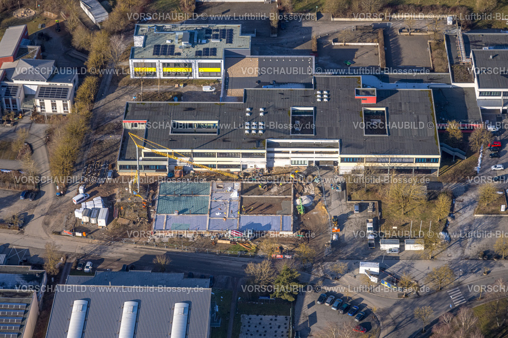 Brilon260104541 | Luftbild, Baustelle am Gymnasium Petrinum Brilon, Brilon, Sauerland, Nordrhein-Westfalen, Deutschland