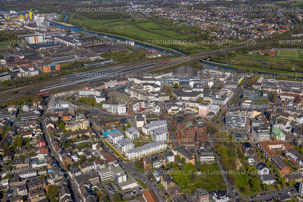 Hamm230400452 | Luftbild, City Innenstadt Bahnhofsviertel, Hauptbahnhof, Hochbunker Neue Bahnhhofstraße, Mercure Hotel, Mitte, Hamm, Ruhrgebiet, Nordrhein-Westfalen, Deutschland