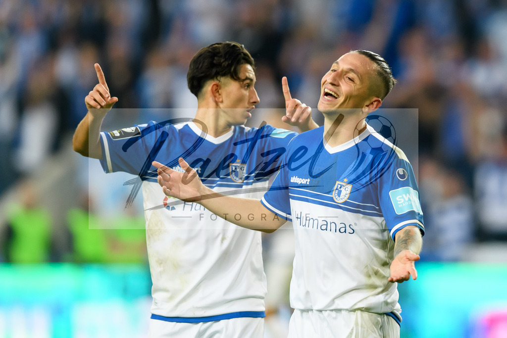 FCMFCK20210904_064 | Fussball, Herren: Barıs Atik (1. FC Magdeburg) enttaeuscht beim Spiel der 3. Liga zwischen 1. FC Magdeburg und 1. FC Kaiserslautern in der MDCC-Arena am 04.09.2021 in Magdeburg, Deutschland.DFB / DFL REGULATIONS PROHIBIT ANY USE OF PHOTOGRAPHS AS IMAGE SEQUENCES AND/OR QUASI-VIDEO. - Realisiert mit Pictrs.com