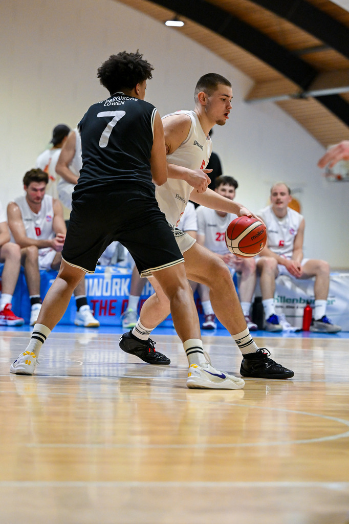 gml_024 | Fotos von Basketballspielen aus dem Raum NRW fotografiert von Gero Mueller-Laschet und Daniel Schaefer - Realisiert mit Pictrs.com