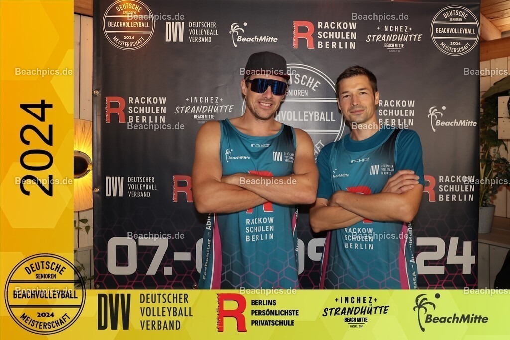 20240907_083858_855 | Sie befinden sich nun in der Bildergalerie von Beachpics.de. Sie können einzelne Bilder als Abzug, digital oder als spezielle Produkte erwerben.
Die Auswahl sehen sie, wenn sie unter dem gewünschten Bild auf Bestellen klicken!
Haben sie spezielle Wünsche,