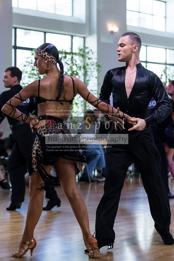 20240616_D-Cup-HGR-Latein_2715 | Tanzsportbilder, Standardtanz, Lateintanz, WDSF, DTV, LTVB, dancecomp, goc, hessen tanzt, blaues band der spree, walzer, tango, wiener walzer, slowfox, quickstepp, samba, rumba, cha-cha-cha, paso doble. jive, hd-kroft photography, turniertanzsport