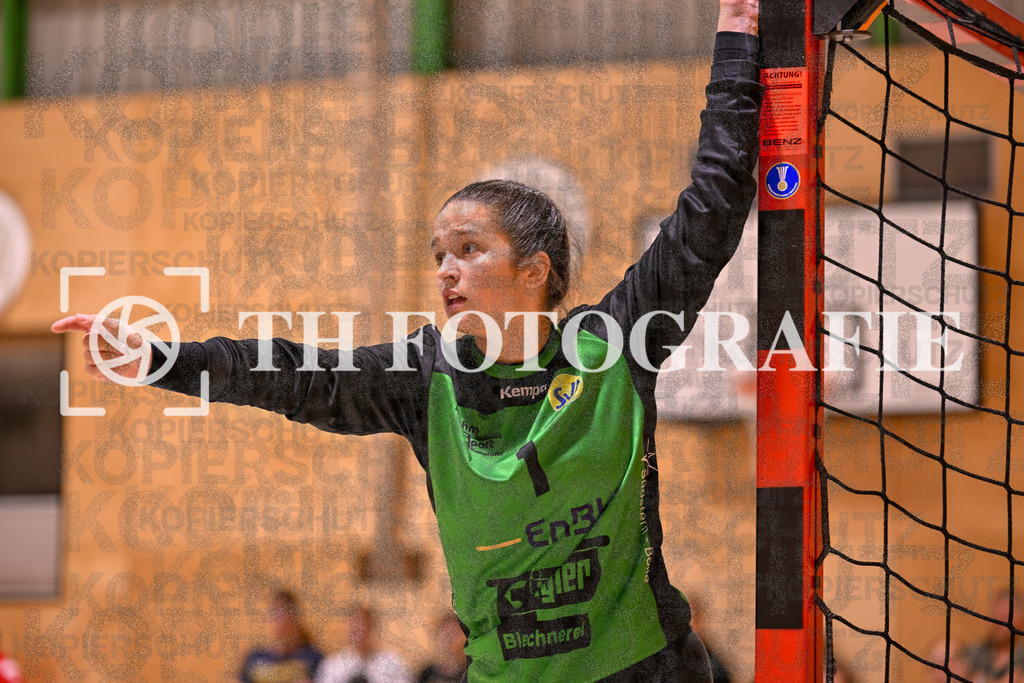 GER, SG Maulburg/Steinen - SV Allensbach 2, Frauen-Handball, Oberliga Suedbaden, 1. Spieltag, Saison 2024/2025, 28.09.2024 | Emilia Doering (SV Allensbach 2, #01)GER, SG Maulburg/Steinen - SV Allensbach 2, Frauen-Handball, Oberliga Suedbaden, 1. Spieltag, Saison 2024/2025, 28.09.2024Foto: TH Fotografie/Thomas Hess