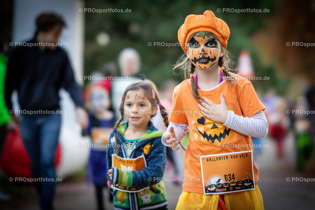 Halloween Run 2022 in Koeln, 31.10.2022 | Impressionen vom Halloween Run 2022 am 31.10.2022 in Koeln (Forstbotanischer Garten Rodenkirchen). Foto: BEAUTIFUL SPORTS/Axel Kohring