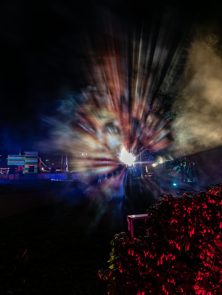 Erscheinung | Festival of lights 2021 in der Waterkant - Realisiert mit Pictrs.com
