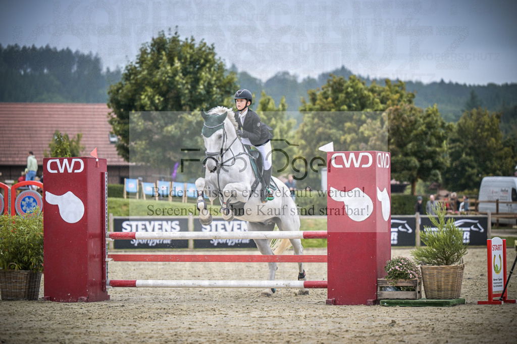 DOS_1623 | Entdecke hochwertige Reitturnierfotos von Foto Oger. Professionell, emotional und authentisch – jetzt Lieblingsmomente im Shop bestellen.Deutschlandweite Turnierfotografie. - Realisiert mit Pictrs.com