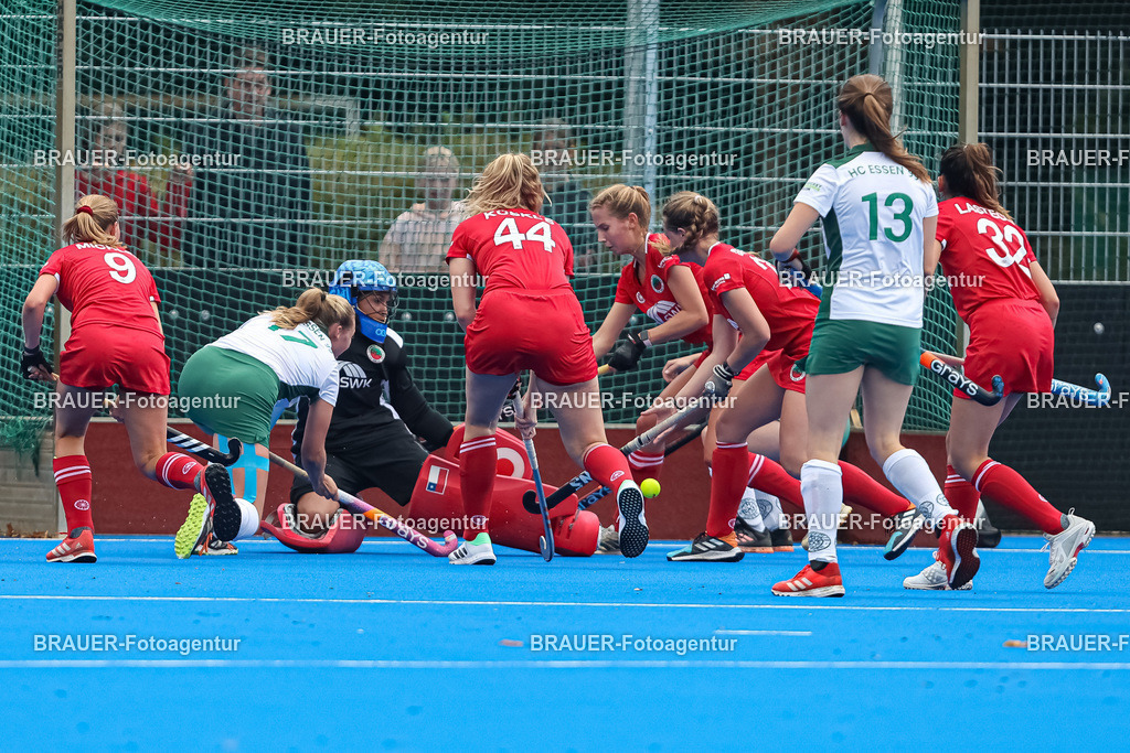 Crefelder HTC und HC Essen  | Krefeld, Deutschland 10.09.2022, , 

 2. Bundesliga Spiel der Damen zwischen Crefelder HTC und HC Essen auf der Gerd Wellen Hockeyanlage am 10. September 2022 in Krefeld.

(Foto: BRAUER-Fotoagentur)
 