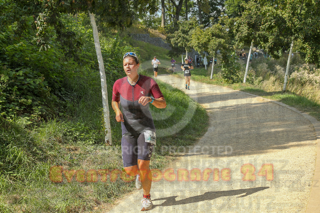 250824_1449_EX1_7669 | Sportfotografie im Rhein-Sieg Kreis, Köln, Bonn, NRW, Rheinland Pfalz, Hessen, etc. Unser Tätigkeitsfeld umfasst den Laufsport vom Volkslauf über den Marathon, Duathlon, Triathon bis zum Ultralauf wie Kölnpfad Ultra oder Schindertrail.