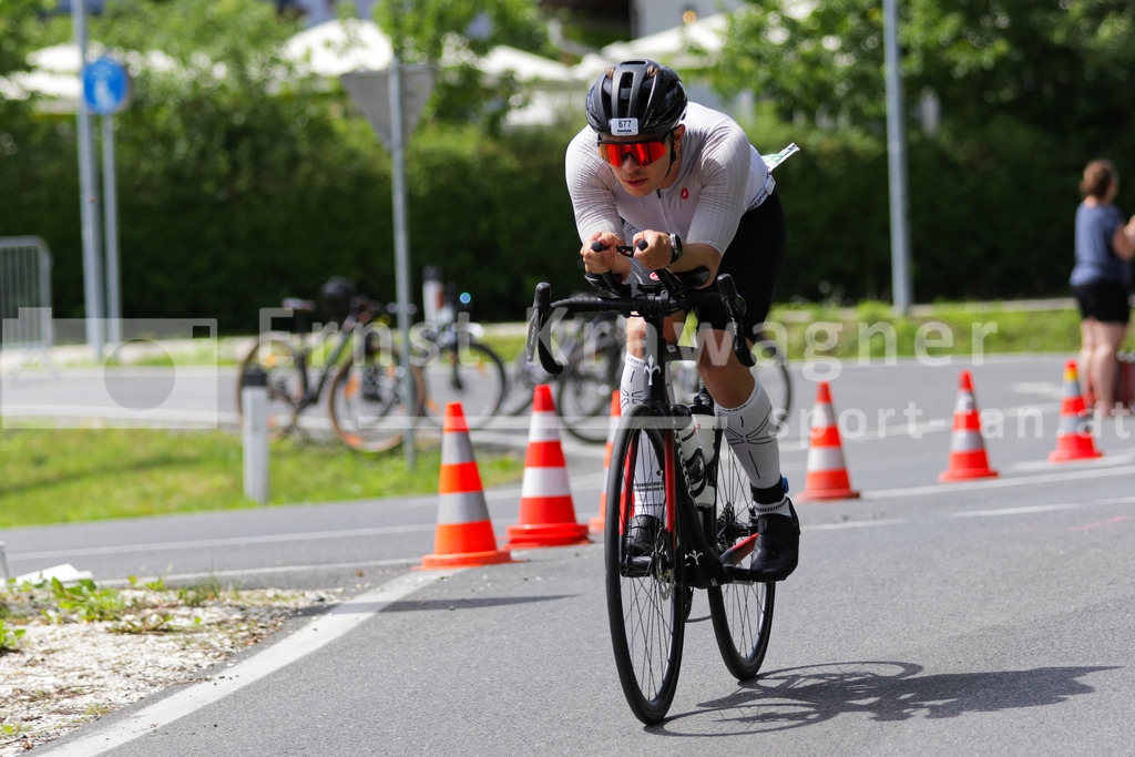Klagenfurt 2026 | Hannes Coutigny (BEL) Ironman, Klagenfurt 2026,  Lambichl, Klagenfurt , Austria. Photo: Ernst Krawagner - Realisiert mit Pictrs.com