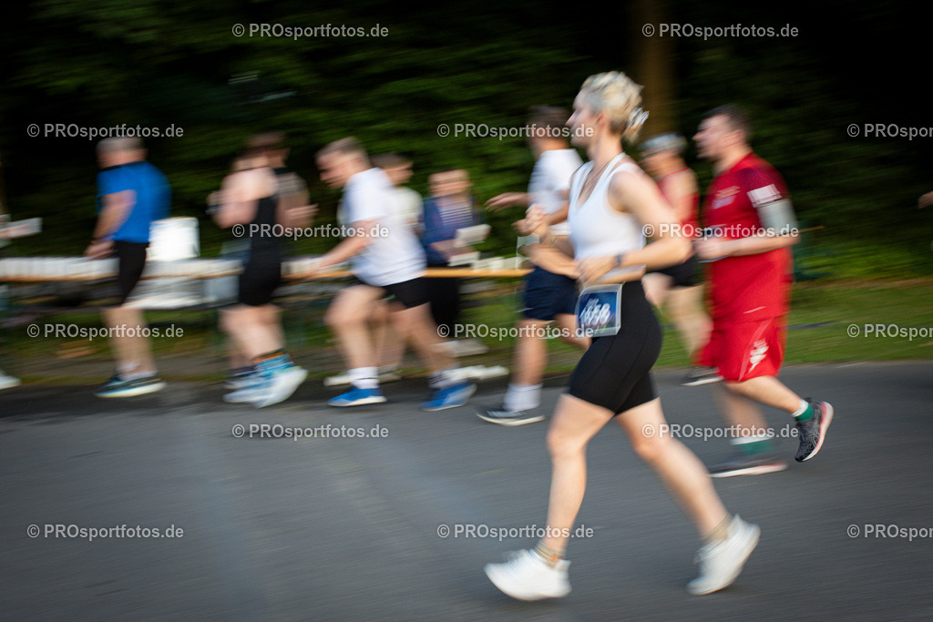 Sparda-Bank Nachtlauf Bonn; Bonn, 18.06.2025 | Impressionen vom Sparda-Bank Nachtlauf Bonn am 18.06.2025 in Bonn (Nordrhein-Westfalen). 