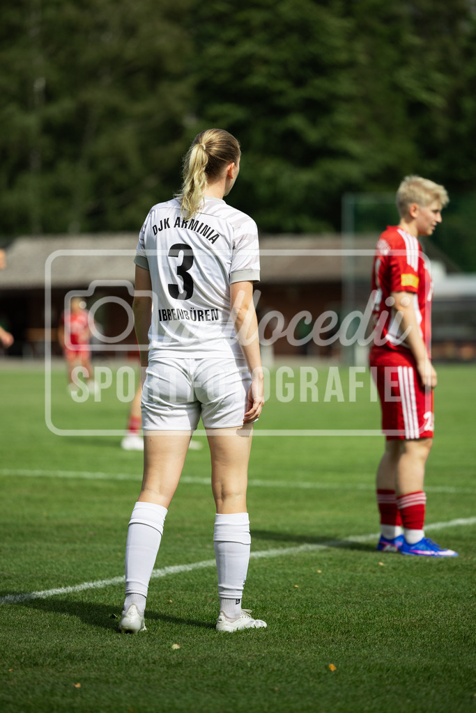 Fußball I Frauen I Testspiel I SpVg Aurich - DJK Arminia Ibbenbüren I 15249 | realhellocedii - Realisiert mit Pictrs.com