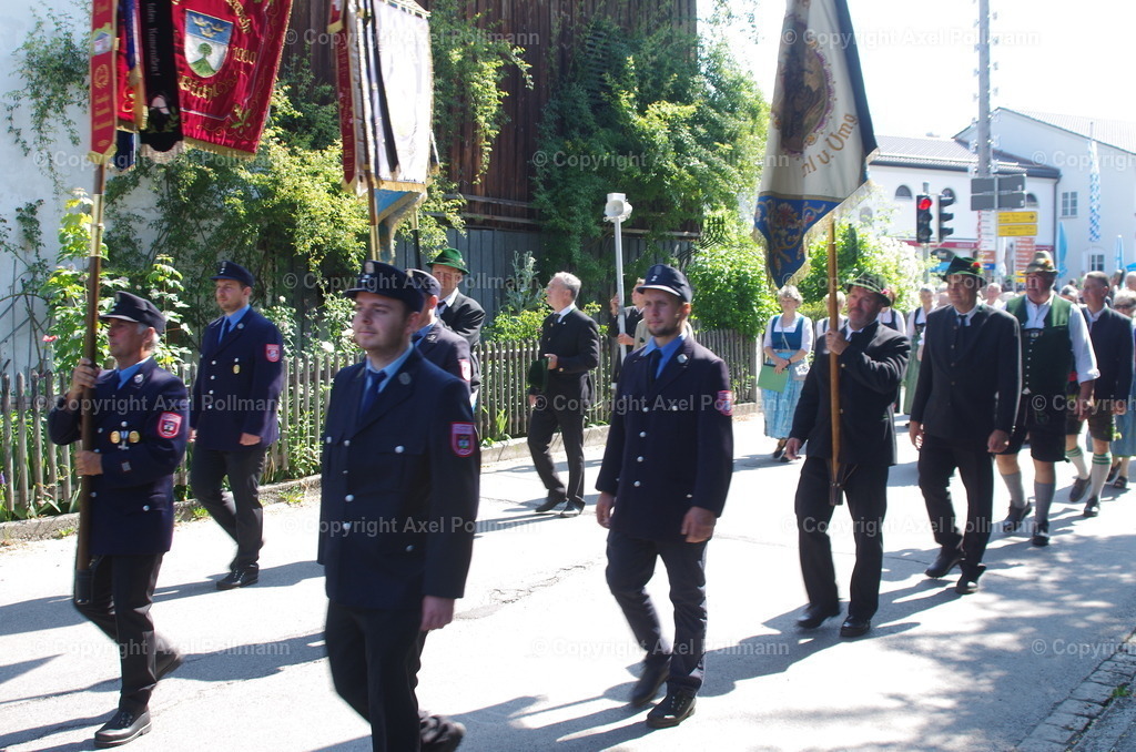 IMGP4056 | fotografiert von Axel PollmannLeonhardi Wallfahrt Benediktbeuern und Murnau, Fronleichnam, Fasching, Landschaft im Loisachtal und Benediktbeuern  - Realisiert mit Pictrs.com
