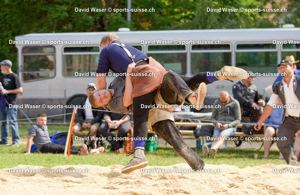 Rogivue Th_o _ - Egger Beno_t _ la F_te Cantonale Neuch_teloise de lutte suisse _ M_tiers le dimanche 04.06.2023 Photos _sports-suisse.ch_ Waser David (2) | sports-suisse.ch