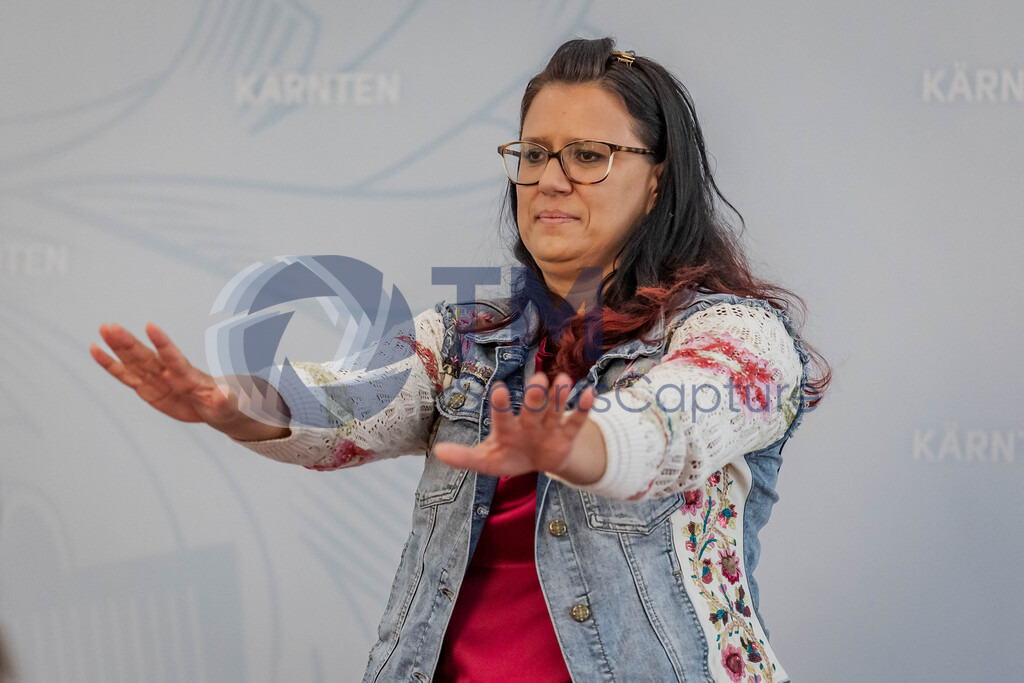 TM-20250605-0030 | Pressetermin mit Landesrätin Sara Schaar, Fachreferent für Jugend Joachim Zmölnig, der Dreikönigsaktion und Katholischen Jungschar.Spiegelsaal, Klagenfurt, Österreich.Copyright: TM Sportscapture/Matthias Trinkl