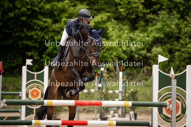 Bad_Meinberg_00925 | saradresslerfotografie - Realisiert mit Pictrs.com