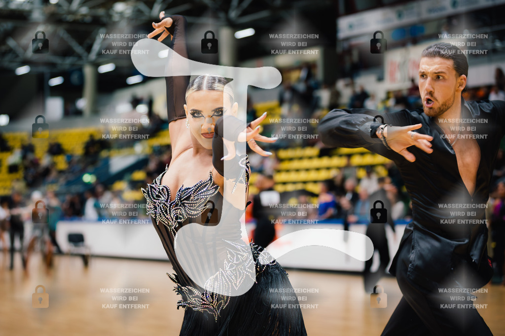Hessen Tanzt WDSF International Open Latin 11th (43) Justin Lauer _ Rita Schumichin (TSC Saltatio Neustadt im TV 1860 Mußbach)-2025-05-18-4888 | Webshop for digital downloads and prints of dance sport, event & show photographer Julian Link - Realisiert mit Pictrs.com
