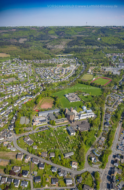 Meschede230500707 | Luftbild, Kloster Abtei Königsmünster, Gymnasium der Benediktiner, Meschede-Stadt, Meschede, Sauerland, Nordrhein-Westfalen, Deutschland