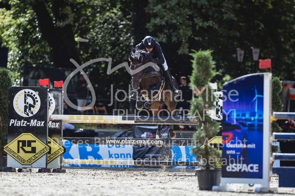 240912_OWLCh_AmateurM-431 | Deine schönsten Turniermomente als professionelle Fotos! Entdecke hochwertige Pferdesport-Fotografie im Online-Shop. Jetzt Fotos finden & bestellen!