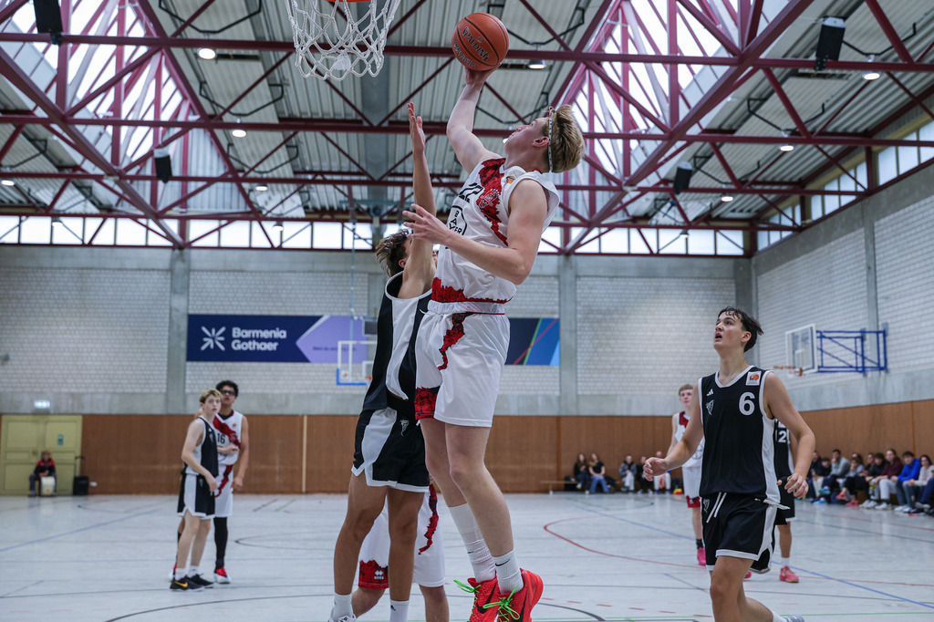 JBBL BAYER GIANTS vs Team BonnKöln RAG-66 | Fotos von Basketballspielen aus dem Raum NRW fotografiert von Gero Mueller-Laschet und Daniel Schaefer - Realisiert mit Pictrs.com