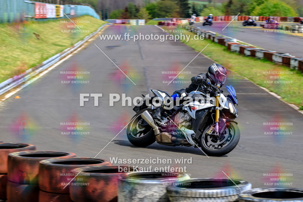 _OTO3650 | Hier findet Ihr Bilder von Touristenfahrten auf der Nürburgring Nordschleife oder von anderen Veranstaltungen die ich besucht habe. Viel Spass beim Durch Schauen 