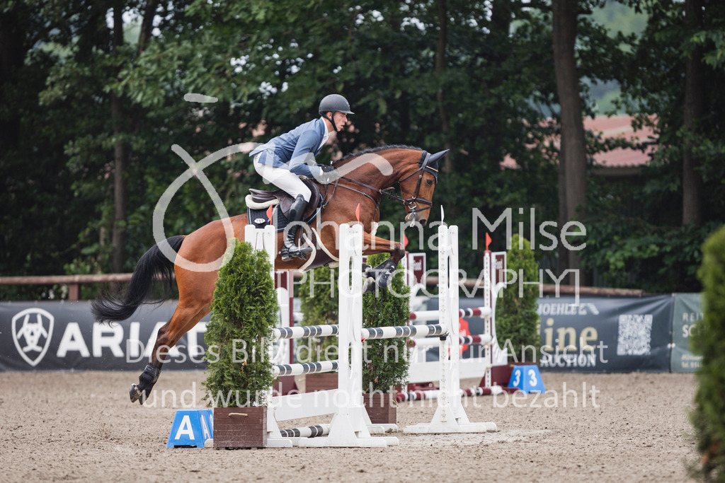 250610_Mühlen_SprPf-A2-212 | Deine schönsten Turniermomente als professionelle Fotos! Entdecke hochwertige Pferdesport-Fotografie im Online-Shop. Jetzt Fotos finden & bestellen!