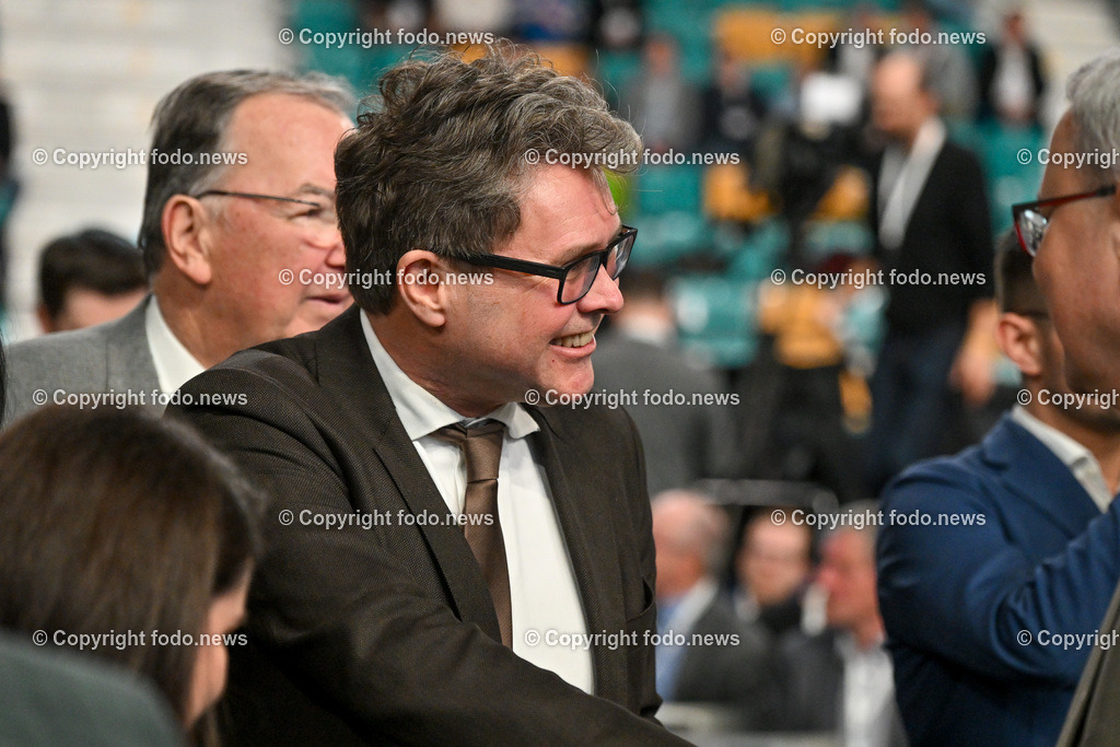 Der Oesterreichplan_ OeVP_ Wels_ 26.01.2024-2 | 26.01.2024, Wels, AUT, ÖVP, Der Österreichplan, im Bild BM Martin Polaschek (VP, Bildung, Wissenschaft und Forschung)