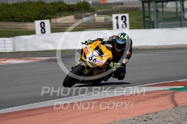 2025_03_28_PBK_13534 | Sportfotografie; SlowMotion; Video; Rennstrecke; Hafeneger; Speer; Racing; RSE; BMW; CBO; Trackday; Motorsportarena; Hockenheimring; Brno; Most; Barcelona; Valencia