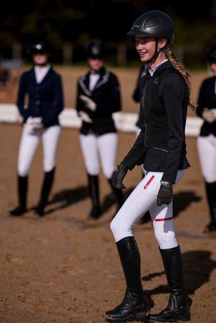 2026_10_03_Siefer-Hof_124747_Z81_40336174 | Professionelle Reitsport-, Turnier- und Eventfotografie von Robert Broda. Galerien mit ausgewählten und bearbeiteten Bildern direkt online ansehen und bestellen.