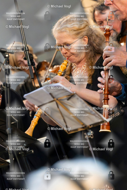 TAM25_K.05__Michael-Vogl_056_5947 | Tage Alter Musik Regensburg K.05 Basilika St. Emmeram Xenia Löffler, Alfredo Bernardini, Michael Bosch, Oboe Batzdorfer Hofkapelle (Deutschland) Musik aus der Fürst Thurn und Taxis Hofbibliothek Regensburg Daniel Deuter Konzertmeister Foto: Michael Vogl