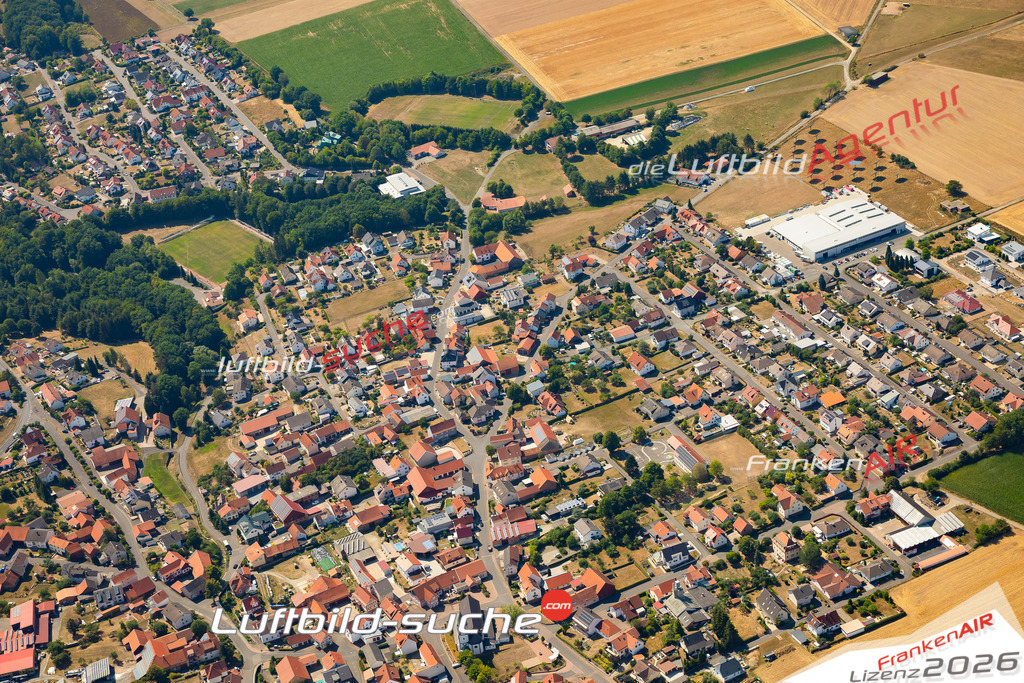 Die Luftaufnahme Steinbach - Burghaun wurde 2022 vom Flugzeug aus (keine Drohne) erstellt. Hohe Auflösung -für große Poster und Wandbilder geeignet - Garantiert!