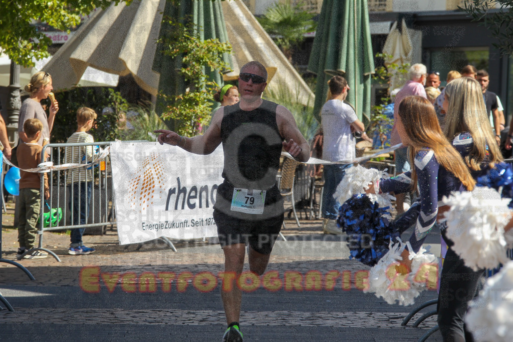 250824_1230_EV4_9246 | Sportfotografie im Rhein-Sieg Kreis, Köln, Bonn, NRW, Rheinland Pfalz, Hessen, etc. Unser Tätigkeitsfeld umfasst den Laufsport vom Volkslauf über den Marathon, Duathlon, Triathon bis zum Ultralauf wie Kölnpfad Ultra oder Schindertrail.
