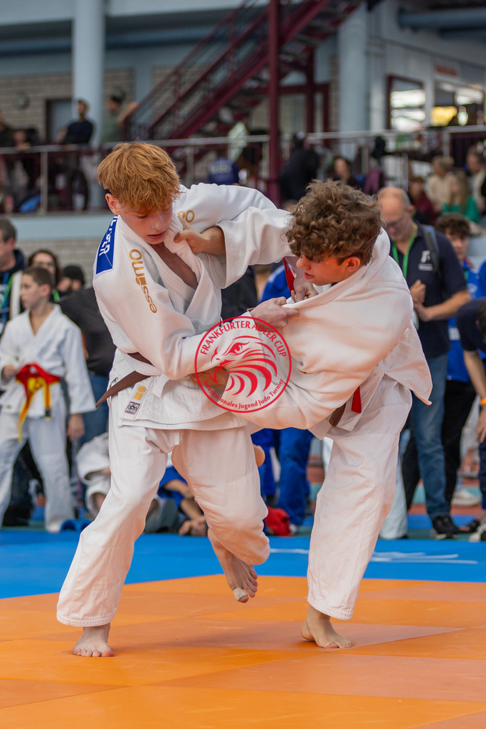 Internationaler Adler Cup 2024 | Foto vom Internationalen Adler Cup Judo Turnier im Sport- und Freizeitzentrum Kalbach im Oktober 2024 - Realisiert mit Pictrs.com