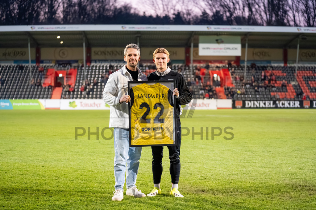 SG Sonnenhof Grossaspach vs. TSV Steinbach Haiger, Fussball, Regionalliga Suedwest, 25. Spieltag, 20.03.2026 | Benedikt Landwehr (SG Sonnenhof Großaspach, #22),SG Sonnenhof Grossaspach vs. TSV Steinbach Haiger, Fussball, Regionalliga Suedwest, 25. Spieltag, 20.03.2026Foto: photosbyphips/Philip Ziegler