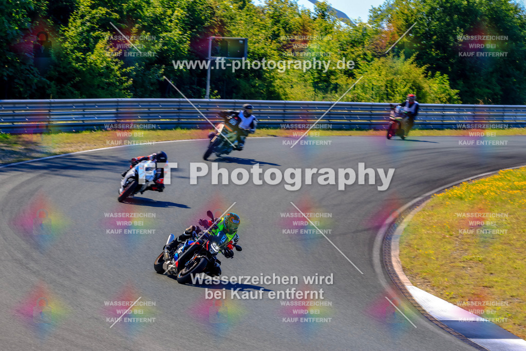 _TCM5744 | Hier findet Ihr Bilder von Touristenfahrten auf der Nürburgring Nordschleife oder von anderen Veranstaltungen die ich besucht habe. Viel Spass beim Durch Schauen 