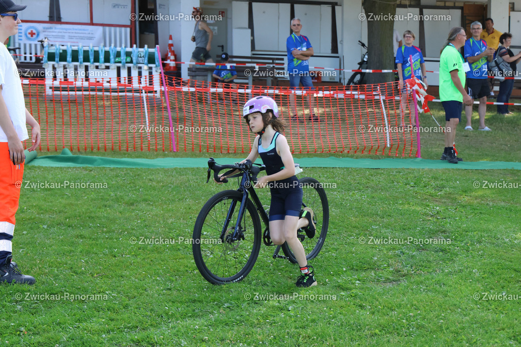 Tag 1 Rad Klein-007 | Urban. Natur. Panorama. Luftbild. 
Der Bildershop für aufregende Perspektiven!
Für Deko, Wandbild und Kalender!
Wir bringen LED-Bilder zum Leuchten!
