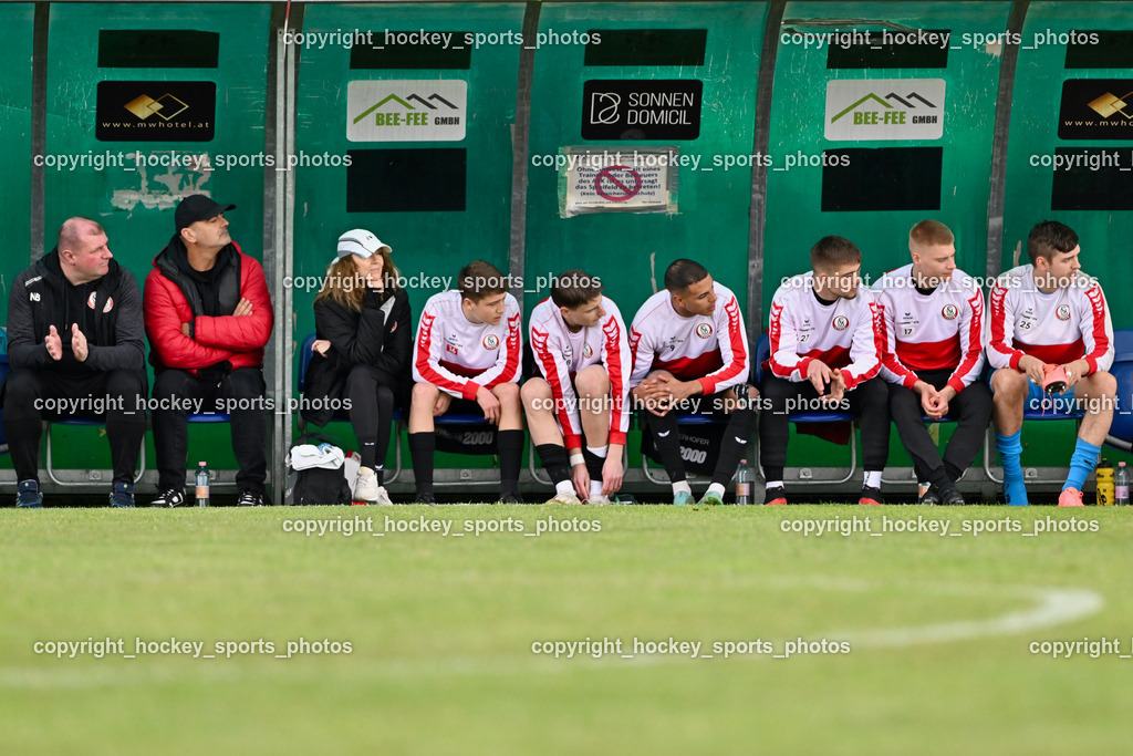 ASK Klagenfurt vs. SK Vorwärts Steyr 21.4.2024 | Spielerbank Vorwärts Steyr, ASK Klagenfurt vs. SK Vorwärts Steyr 21.4.2024, ASK Klagenfurt vs. SK Vorwärts Steyr am 21.04.2024 in Klagenfurt (ASK Sportzentrum Fischl), Austria, (Photo by Bernd Stefan)