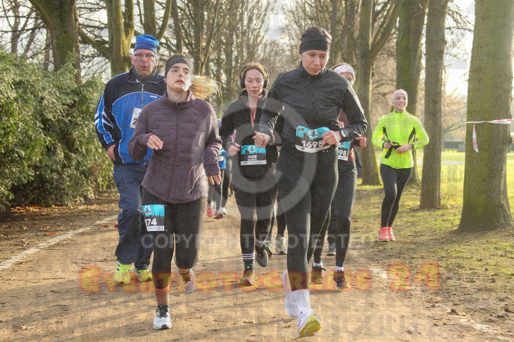 241231_1024_EV4_4148 | Sportfotografie im Rhein-Sieg Kreis, Köln, Bonn, NRW, Rheinland Pfalz, Hessen, etc. Unser Tätigkeitsfeld umfasst den Laufsport vom Volkslauf über den Marathon, Duathlon, Triathon bis zum Ultralauf wie Kölnpfad Ultra oder Schindertrail.