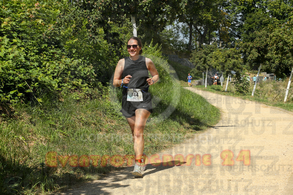 250824_1233_EX1_9748 | Sportfotografie im Rhein-Sieg Kreis, Köln, Bonn, NRW, Rheinland Pfalz, Hessen, etc. Unser Tätigkeitsfeld umfasst den Laufsport vom Volkslauf über den Marathon, Duathlon, Triathon bis zum Ultralauf wie Kölnpfad Ultra oder Schindertrail.