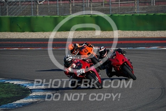 2022_09_12_PBK_17808 | Sportfotografie; SlowMotion; Video; Rennstrecke; Hafeneger; Speer; Racing; RSE; BMW; CBO; Trackday; Motorsportarena; Hockenheimring; Brno; Most; Barcelona; Valencia