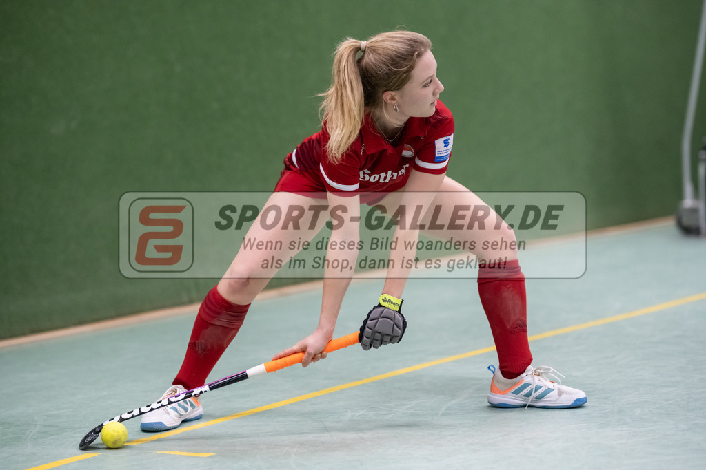 SFE_20230108_0063 | 1. Bundesliga Hockey Damen Rot-Weiss Köln - Düsseldorfer HC am 08.01.2023 in Köln (KTHC Stadion Rot-Weiss Köln Tennis and Hockey Club), Photo: Stephan Fehrmann 2022 (Sports-Gallery),Camille Nobis ( Rot-Weiss Köln #17 )