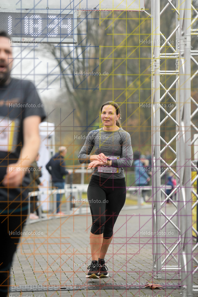 Neusser Erftlauf 2025  | 15km Neusser Erftlauf 2025 Foto: Heldenfoto.de