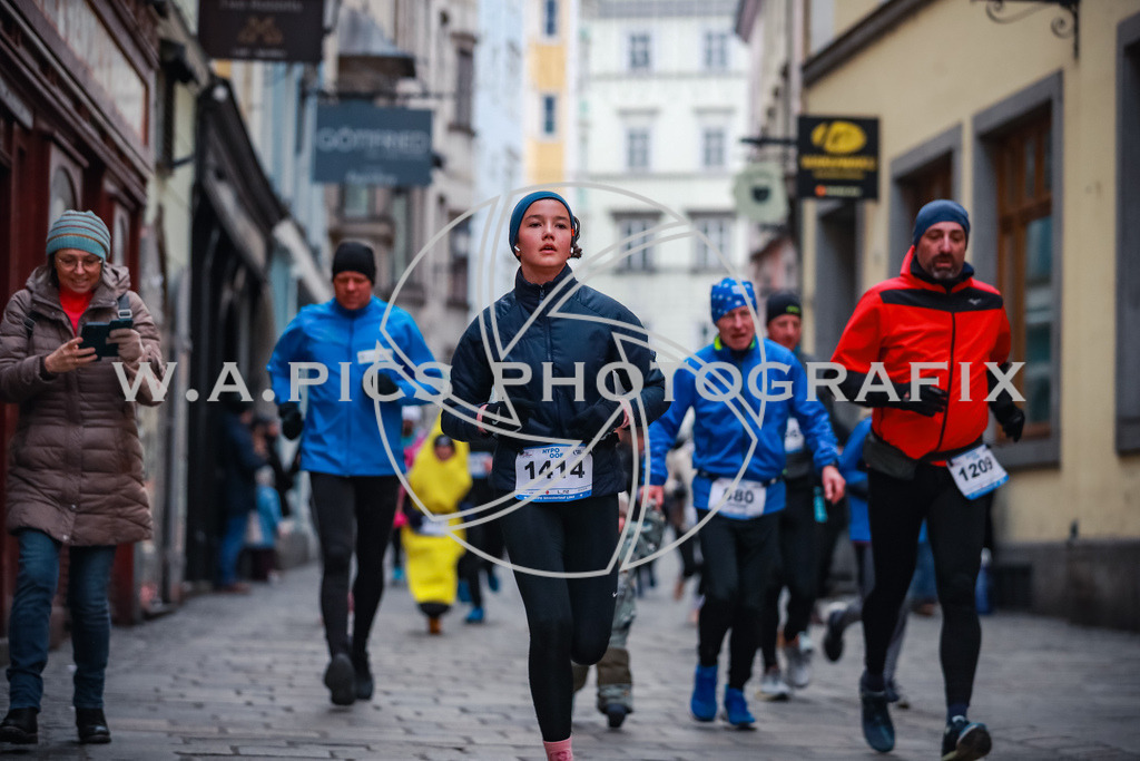 SILVESTERLAUF LINZ 25 | Linz, AUSTRIA, 31. Dezember 25, TRIRUN SILVESTERLAUF LINZ 25 , Image shows: 
Photo: WAPICS / BINDER Manuel