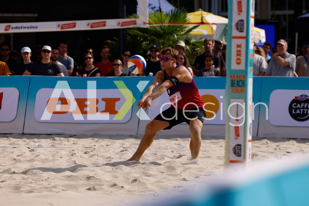 Obi BeachTour 2026 - Basel | BASEL, SWITZERLAND - JULY 19: FLORIAN BREER (SUI) during the Obi BeachTour 2026 match between DILLIER / FLÜCKIGER (SUI) and BREER / KÄLIN (SUI) at Barfüsserplatz on July 19, 2026 in Basel, Switzerland. - Realisiert mit Pictrs.com