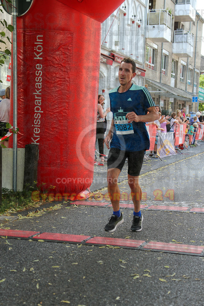 220625_1640_EX1_4811 | Sportfotografie im Rhein-Sieg Kreis, Köln, Bonn, NRW, Rheinland Pfalz, Hessen, etc. Unser Tätigkeitsfeld umfasst den Laufsport vom Volkslauf über den Marathon, Duathlon, Triathon bis zum Ultralauf wie Kölnpfad Ultra oder Schindertrail.